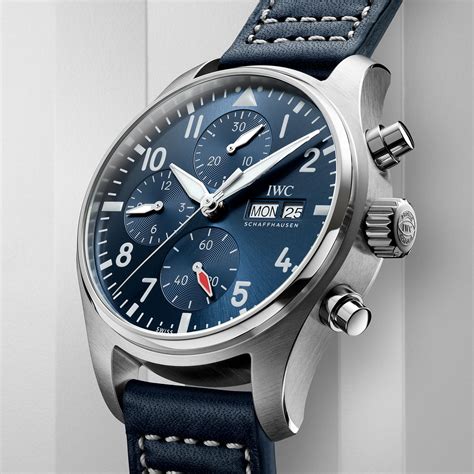 iwc pilot watch.